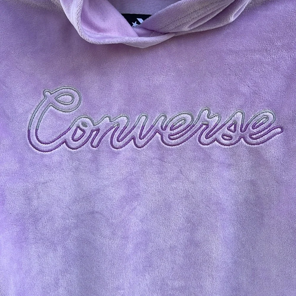 Converse lavender long sleeve hoodie / top girls size large (youth)
